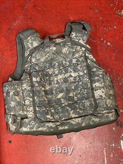 ARMY ACU DIGITAL BODY ARMOR PLATE CARRIER MADE WithKEVLAR INSERTS Large lot 2