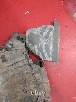 ARMY ACU DIGITAL BODY ARMOR PLATE CARRIER MADE WithKEVLAR INSERTS MEDIUM COMPLETE