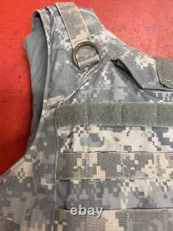 ARMY ACU DIGITAL BODY ARMOR PLATE CARRIER MADE WithKEVLAR INSERTS MEDIUM Lot 10