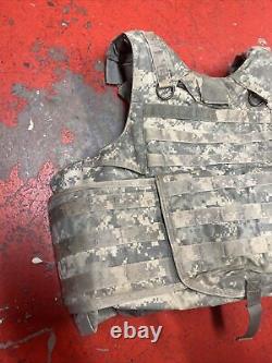 ARMY ACU DIGITAL BODY ARMOR PLATE CARRIER MADE WithKEVLAR INSERTS MEDIUM Lot 3