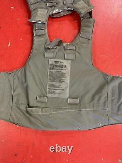 ARMY ACU DIGITAL BODY ARMOR PLATE CARRIER MADE WithKEVLAR INSERTS Medium lot 3
