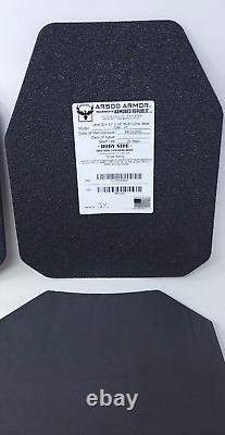 Armored Republic Ar500 Level III+ 11 x 14 Armor Multicurved Plates with Pads LH