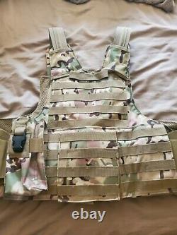 Armored republic 500 curved Plates withMulticam carrier pouches & hanger