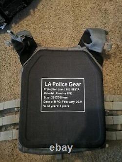 LA Police Gear Level III Plate set with Carrier
