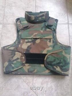 ARMURE DE CORPS CLASSE 3A FABRIQUÉE AVEC DES PANNEAUX EN KEVLAR Camouflage forestier Pare-balles