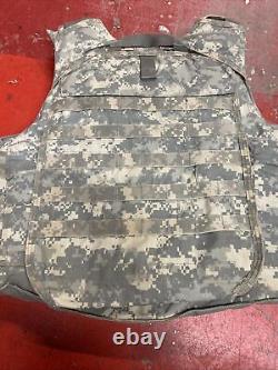 Army Acu Digital Body Armor Plate Transporteur Made Withkevlar Inserts Moyenne Lot 10