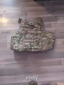 GILET TACTIQUE MULTICAM OCP DE L'ARMÉE AVEC PLAQUES EN KEVLAR TAILLE MOYENNE. E3