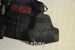 Gilet de protection corporelle avec porte-plaques balistiques tactiques, coussinets d'épaule et sangle MOLLE