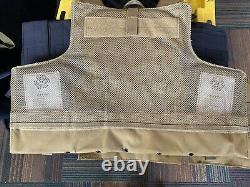 Multicam Tactical Vest Porte Plaque Avec Plaques- 2 10x12 Courbé Avant/arrière Et Bords