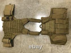 Tactical Vest Coyote Porte-plaquettes De Bronzage Avec 2 8x10 Plates Courbées En Stock